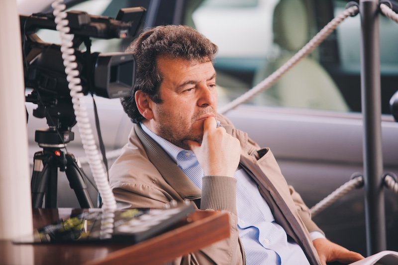 Media, giustizia, IA, conflitti e comunicazione maurizio corte mediamentor™ giornalista, media educator, scrittore per i media photo jessica zufferli